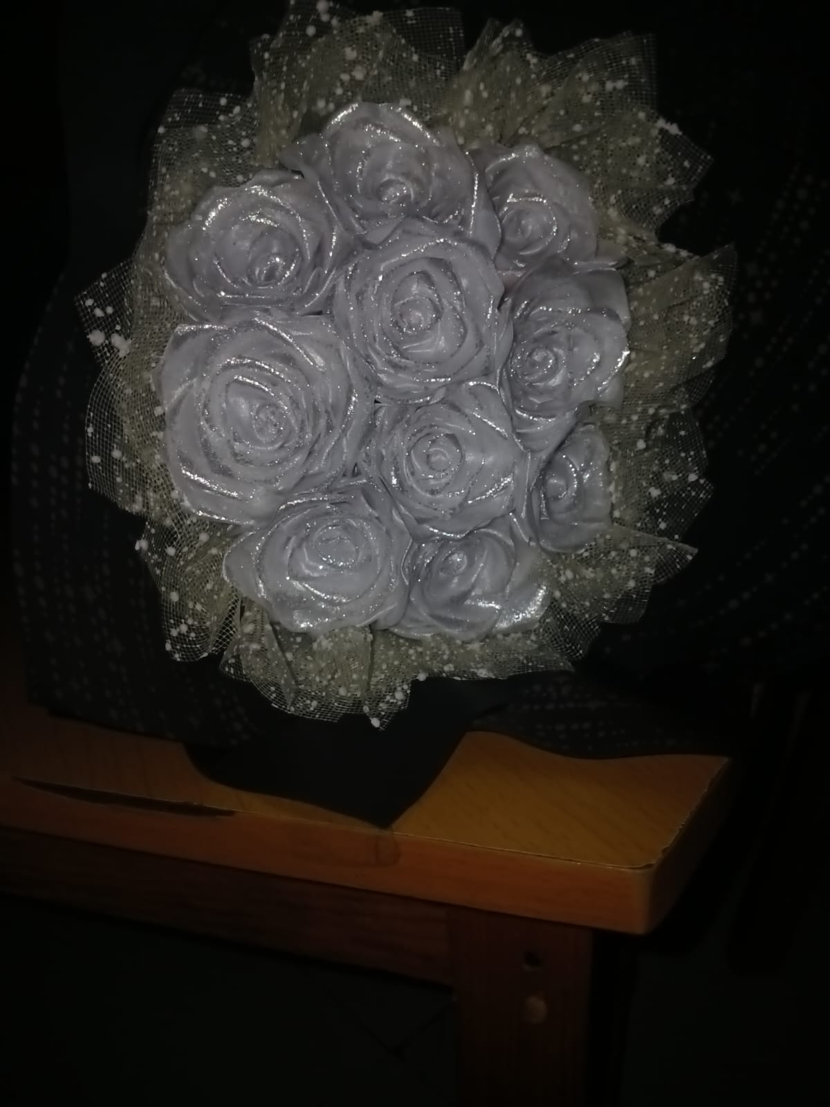 Silver LED rose bouquet